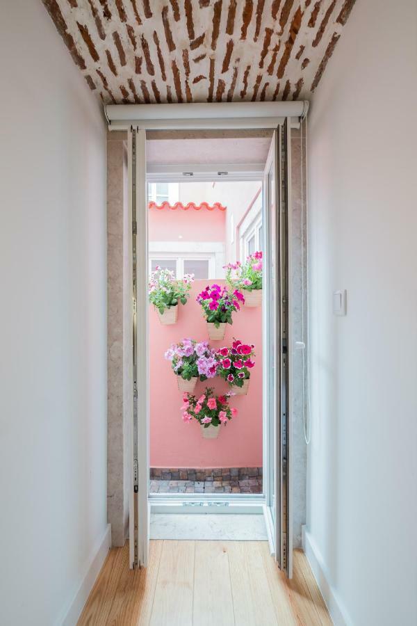 Sunshine House - Exclusive Apartment - Home By The Castle Lisboa Exteriér fotografie